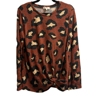 Pretty Peach animal print sweater L